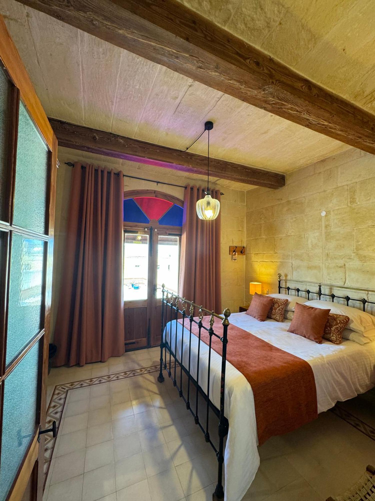 Maria'S B&B Għasri Esterno foto