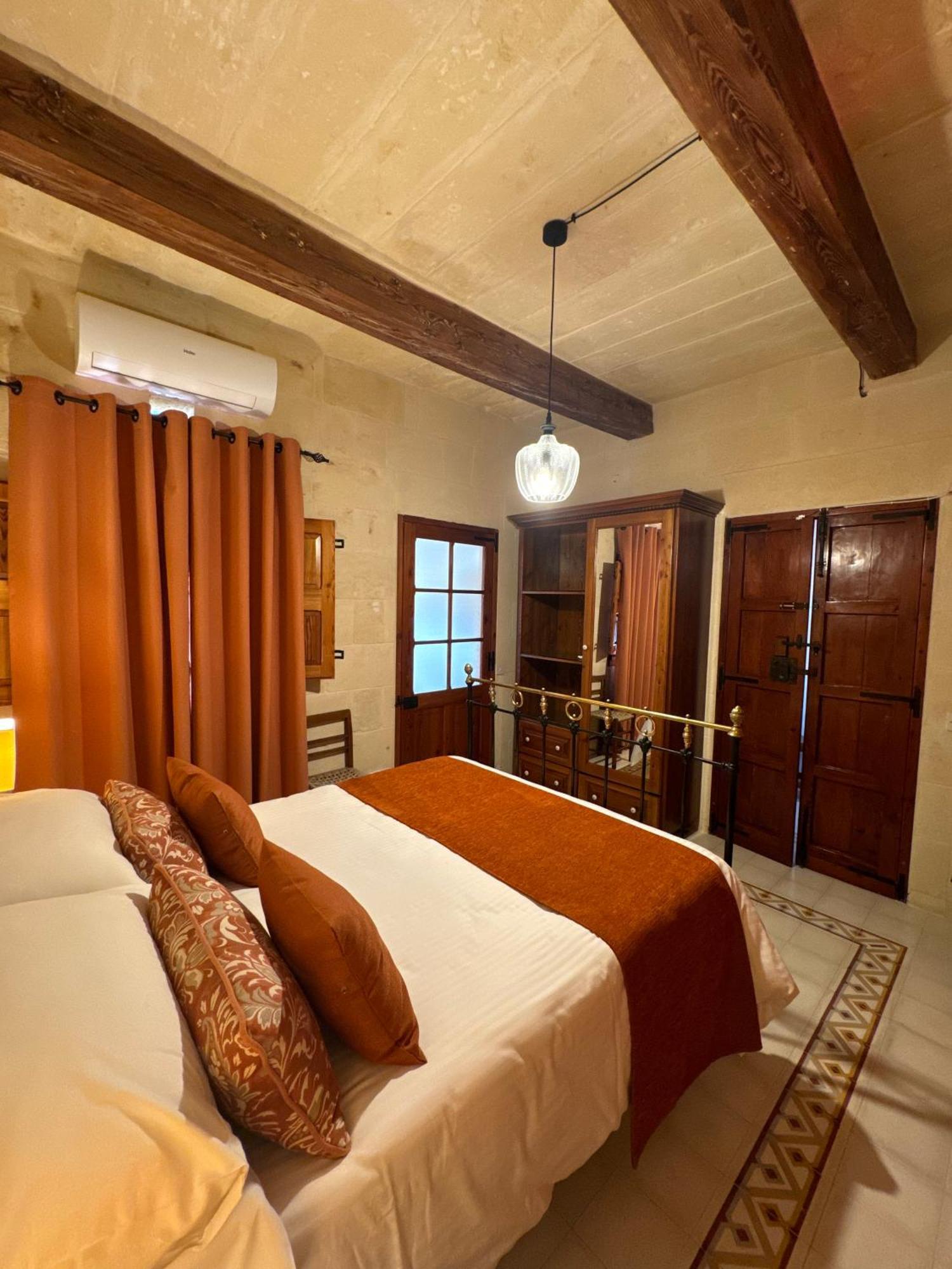 Maria'S B&B Għasri Esterno foto